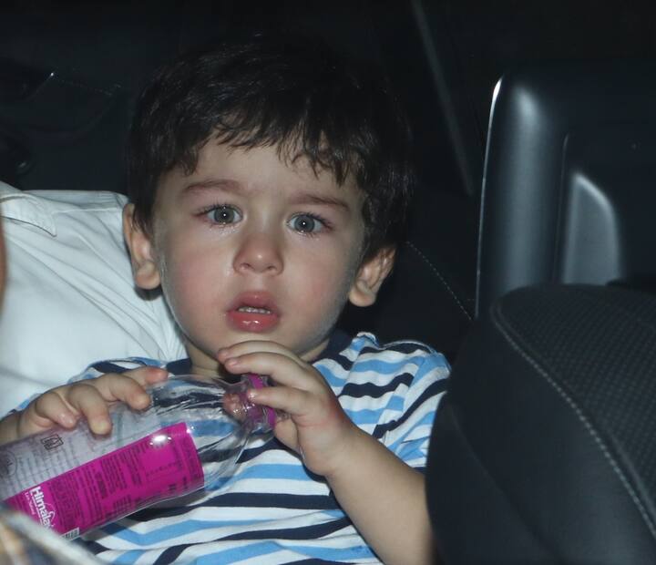 Taimur arriving at Amrita's house with mom Kareena