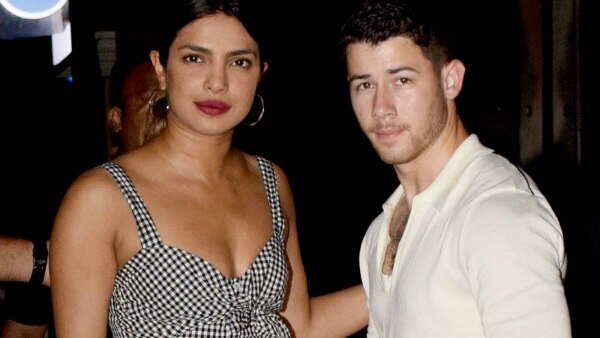 Priyanka Chopra finally reacts on her engagement with beau Nick Jonas! Priyanka Chopra finally reacts on her engagement with beau Nick Jonas!