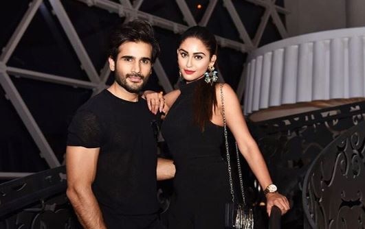 Have Karan Tacker and Krystle D’souza ENDED their relationship? Have Karan Tacker and Krystle D’souza ENDED their relationship?