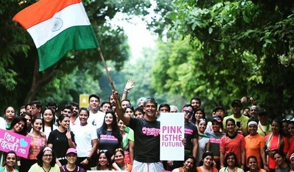 Milind Soman spreads message of fitness on I-Day Milind Soman spreads message of fitness on I-Day