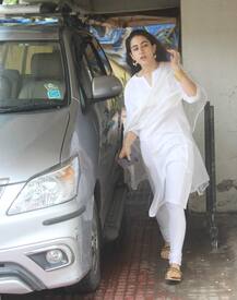 Photos: Saif Ali Khan's pretty daughter Sara Ali Khan is a vision in white in a salwar-kameez and dupatta!