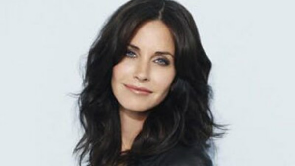 'Friends' actress Courteney Cox to feature in 'Shameless' Season 9! 'Friends' actress Courteney Cox to feature in 'Shameless' Season 9!