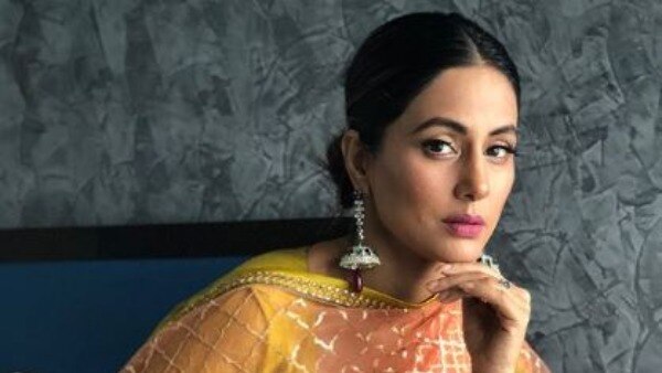 Is Hina Khan getting THIS whopping amount for Kasautii Zindagii Kay 2? Is Hina Khan getting THIS whopping amount for Kasautii Zindagii Kay 2?