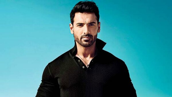 CONFIRMED! John Abraham to feature in Anees Bazmee's 'Pagalpanti'! CONFIRMED! John Abraham to feature in Anees Bazmee's 'Pagalpanti'!