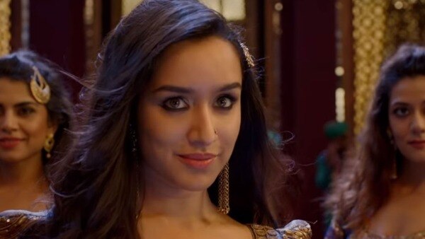 Shraddha Kapoor shares throwback picture from 'Stree' days (PIC INSIDE) Shraddha Kapoor shares throwback picture from 'Stree' days (PIC INSIDE)