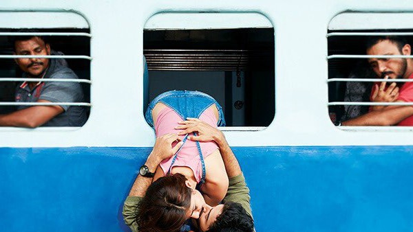 Jalebi FIRST POSTER: Varun Mitra-Rhea Chakraborty share a passionate kiss on train; Film also stars Digangana Suryavanshi Jalebi FIRST POSTER: Varun Mitra-Rhea Chakraborty share a passionate kiss on train; Film also stars Digangana Suryavanshi