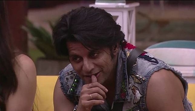 Bigg Boss 12: Karanvir Bohra BREAKS DOWN before entering the house Bigg Boss 12: Karanvir Bohra BREAKS DOWN before entering the house