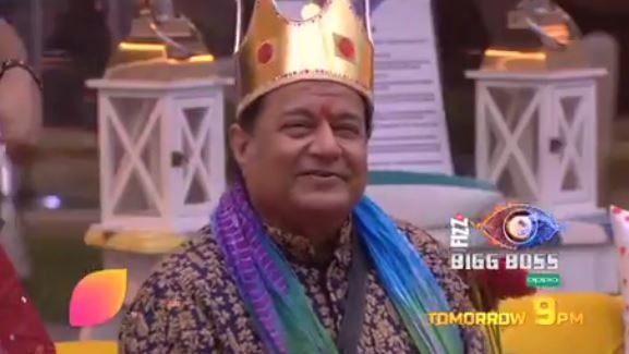 BIGG BOSS 12 Luxury budget task: Anup Jalota becomes ‘King’ and sings ‘Baby doll me sone di’ BIGG BOSS 12 Luxury budget task: Anup Jalota becomes ‘King’ and sings ‘Baby doll me sone di’