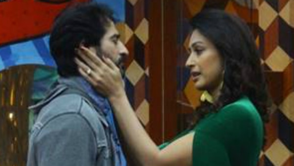 Bigg Boss 12: Hiten Tejwani would like to re-enter the house with wife Gauri Pradhan! Bigg Boss 12: Hiten Tejwani would like to re-enter the house with wife Gauri Pradhan!