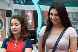 BIGG BOSS 12: Meet the FIRST CAPTAIN of the house