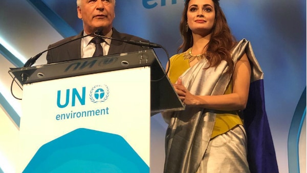 Dia Mirza's special moment with Alec Baldwin at United Nation's 'Champions of the Earth' awards Dia Mirza's special moment with Alec Baldwin at United Nation's 'Champions of the Earth' awards