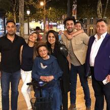 RIP Krishna Raj Kapoor: Varun Dhawan, Aishwarya Rai Bachchan, Sonam Kapoor & other B-town celebs pay their last respect (SEE PICS)