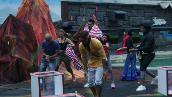 Bigg Boss 12 Day 17 preview: Luxury budget task 'Jwalamukhi' to begin; Tempers create animosity within housemates! Bigg Boss 12 Day 17 preview: Luxury budget task 'Jwalamukhi' to begin; Tempers create animosity within housemates!