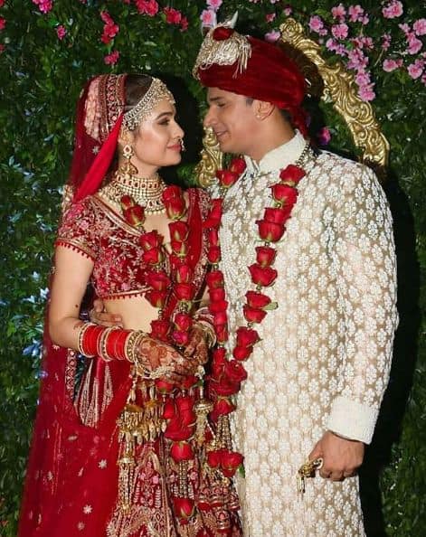 Much-in-love Prince Narula & Yuvika Chaudhary, who are one of the most cutest couples in entertainment industry, got married on 12th October at the Sun n Sand hotel in Juhu, Mumbai. Ever since then, the couple is enjoying this new phase and are giving couple goals to many. (Photo: Instagram)