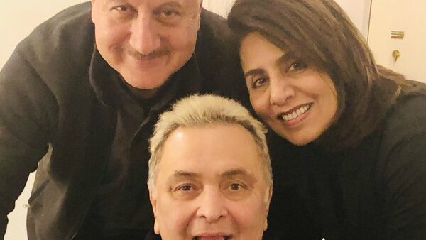 Neetu Singh, Rishi Kapoor share anecdotes on love, life with Anupam Kher Neetu Singh, Rishi Kapoor share anecdotes on love, life with Anupam Kher