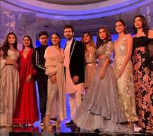 Bollywood sisters- Janhvi-Khushi Kapoor and Ananya- Alanna Panday glam up Manish Malhotra's fashion show! INSIDE PICS