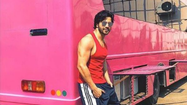 Know about Varun Dhawan's new obsession! Know about Varun Dhawan's new obsession!