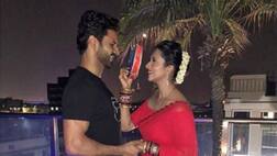 Karva Chauth 2018: Divyanka Tripathi & Vivek Dahiya's 'Candle lit' Karwa Chauth celebrations! SEE PICS!