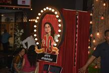 PICS: Royal couple Saif & Kareena look stunning as they pose together at Prithvi Theatre Festival!