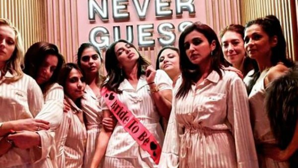 PICS: Priyanka Chopra's epic pyjama party with Parineeti & her girl-gang! PICS: Priyanka Chopra's epic pyjama party with Parineeti & her girl-gang!