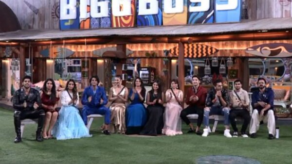 Bigg Boss 12: Sreesanth, Dipika & 5 other contestants nominated for eviction! Bigg Boss 12: Sreesanth, Dipika & 5 other contestants nominated for eviction!