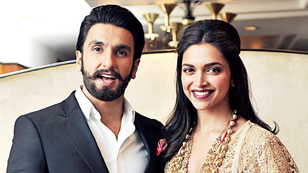 Deepika, Ranveer walk hand in hand at recent event love 1