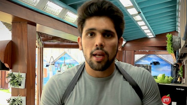 Bigg Boss 12: Shivashish Mishra is the new captain of the house! Bigg Boss 12: Shivashish Mishra is the new captain of the house!