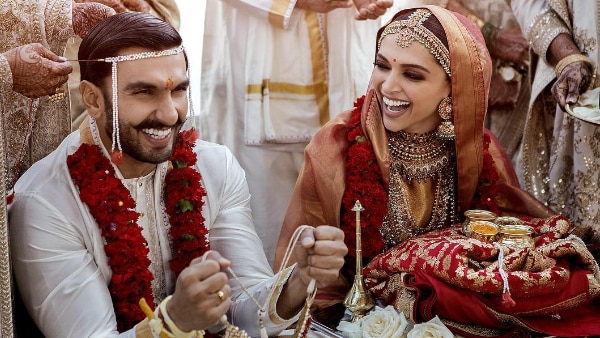 DeepVeer Sindhi wedding: Ranveer Singh’s friends TEAR his clothes as part of tradition; DEETS INSIDE! DeepVeer Sindhi wedding: Ranveer Singh’s friends TEAR his clothes as part of tradition; DEETS INSIDE!