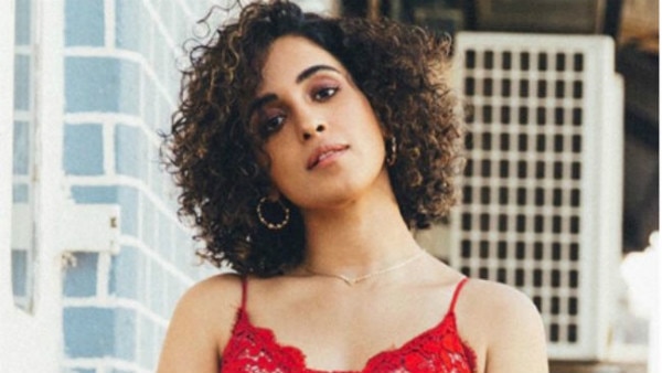 Sanya Malhotra shares her journey from yoga instructor to actor! Sanya Malhotra shares her journey from yoga instructor to actor!