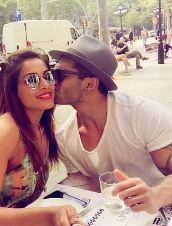 Karan Singh Grover and Bipasha Basu are enjoying in Barcelona.