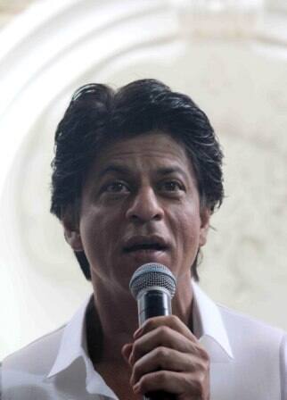 Bollywood actor Shahrukh Khan interacts with media on occasion of Eid al-Fitr celebrations at his residence Mannat, in Mumbai, India on July 7, 2016. (Pravin Utturkar/SOLARIS IMAGES)