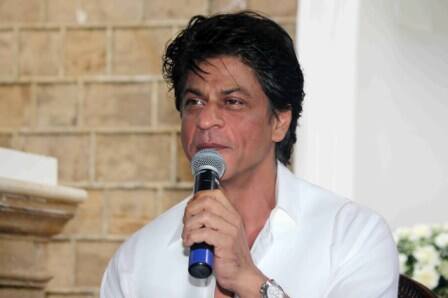 Bollywood actor Shahrukh Khan interacts with media on occasion of Eid al-Fitr celebrations at his residence Mannat, in Mumbai, India on July 7, 2016. (Pravin Utturkar/SOLARIS IMAGES)
