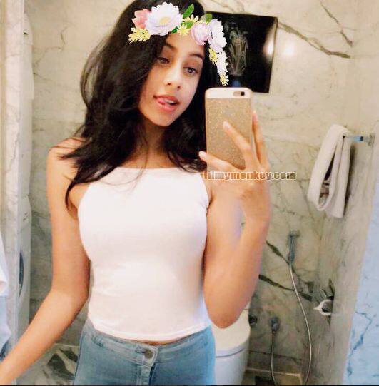Dishani Chakrobarty
