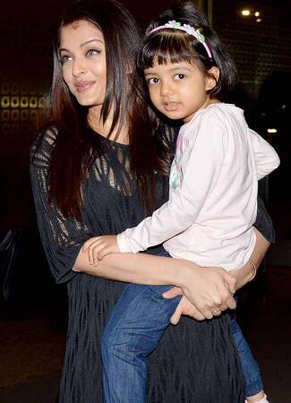 Aaradhya catches attention again