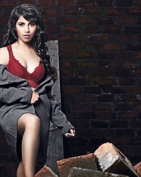 The actress is looking damn hot in her new avatar.
