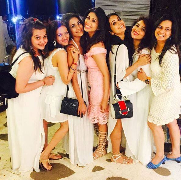 TV Actresses Asha Negi and Gurneet Chadha have also accompanied her.