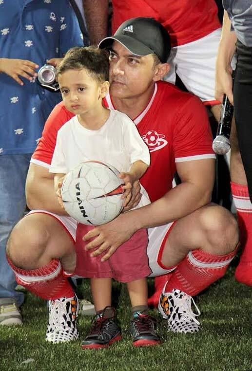 Aamir Khan with his adorable and cute son Azad Khan. Aamir khan already has two kids from his previous wife.