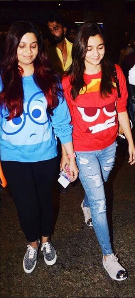 Shaheen Bhatt is alia's elder sister.