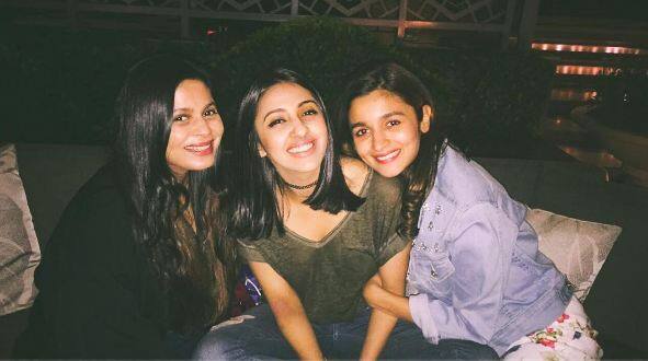 Alia and Shaheen share a great bond.