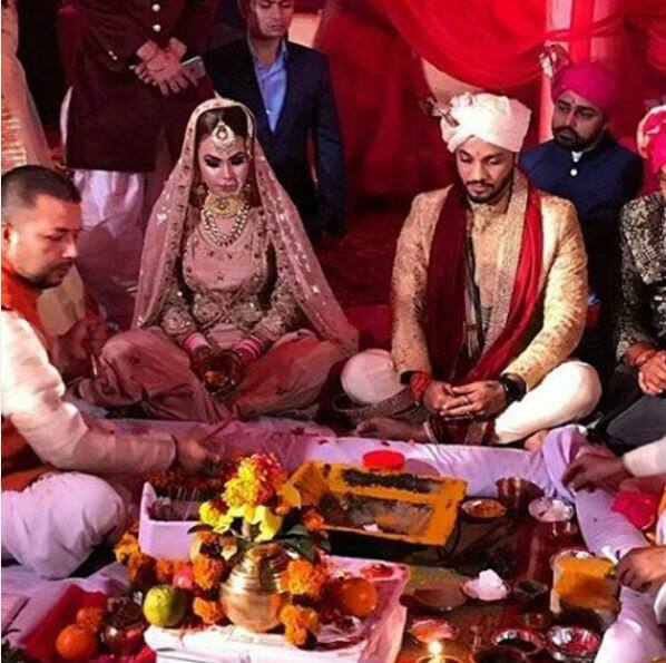 Here’s wishing the newly-wed couple a very happy married life! (All pics Credit: Instagram)