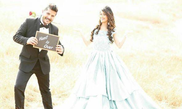 The couple opted for a fairytale inspired pre-wedding photoshoot by the beach. 