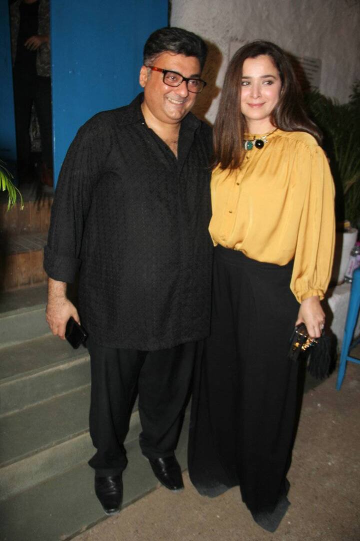 Simone Singh was spotted in the party with husband Fahad Samar.