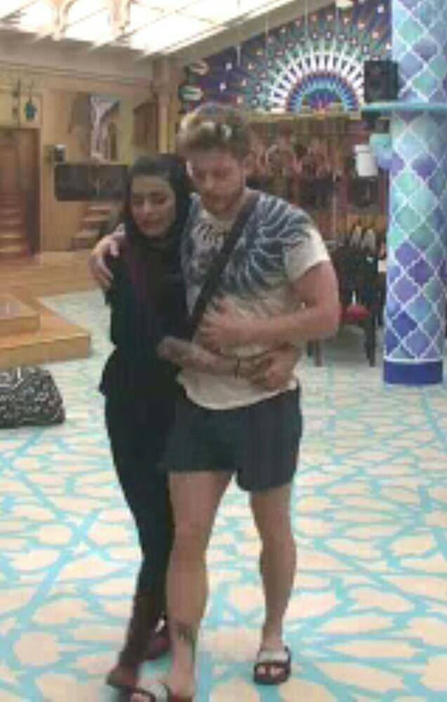Meanwhile according to a recent picture going viral on social media, the duo even hugged and Bani took extra care of Jason as he was unwell