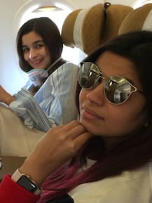 PHOTOS: Actress Alia Bhatt goes on a FAMILY vacation to the EXOTIC Maldives !