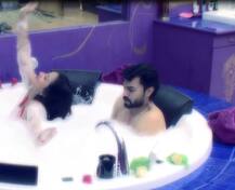 SEE PICS: BIGG BOSS 10 contestants Mona Lisa and Gaurav Chopra's HOT DIP in the jacuzzi raises temperature ; Manu Punjabi gets upset in SECRET ROOM!