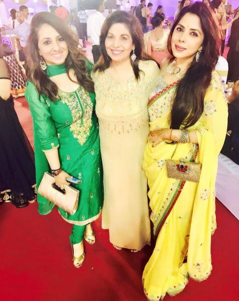 Followed by was a close-knit mehendi and sangeet ceremony. Only family members and close friends of the couple attended the do