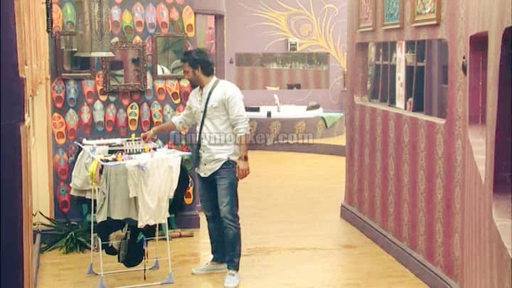 Manveer then keeps his trimmner back and heads for the exit