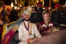 PHOTOS: 'Aisha' actor Arunoday Singh TIES the KNOT with girlfriend Lee Elton!