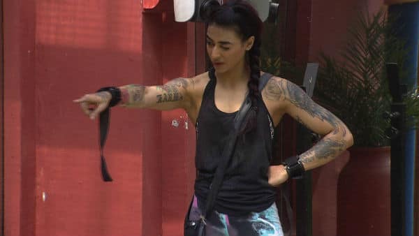 VJ Bani topped the list this week too with most number of votes she earned. Her constant conflicts with housemates, especially the dirty Babaji Swami Om are keeping her in limelight. The strong woman is loved for her attitude and game spirit (Pic Credit: Colors)