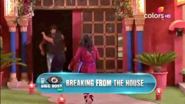 But this is Bigg Boss and it never fails to create drama. Monalisa Antara's boyfriebd Vikrant Singh Rajpoot visits again and this time not on stage but inside the house.(Photo: Colors)